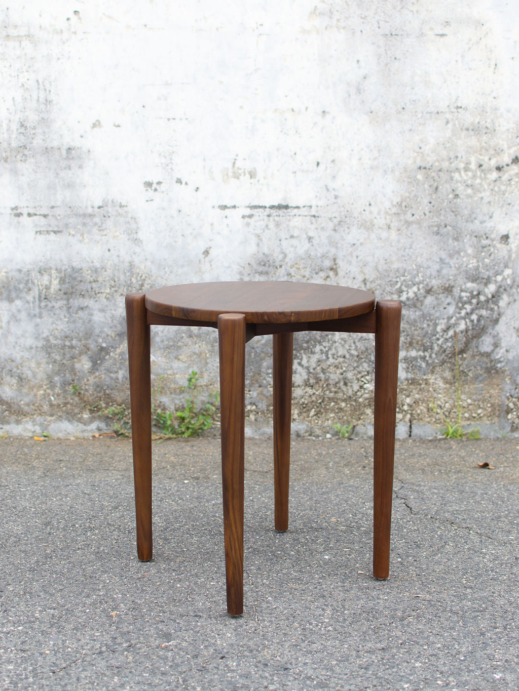 Sofia Side Table, Walnut