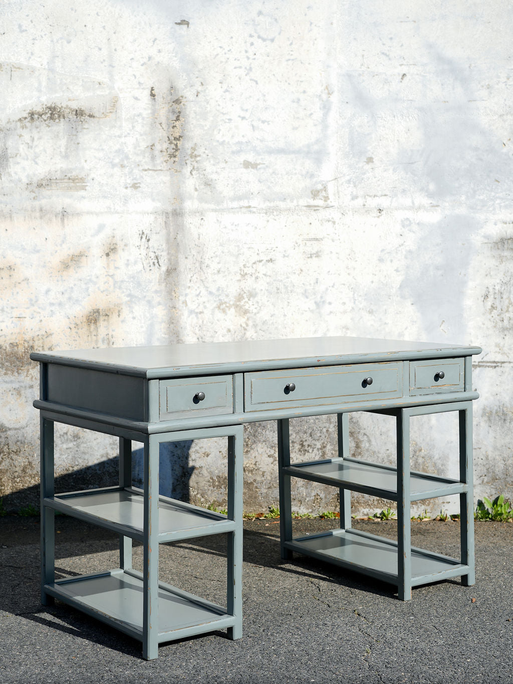 Casita Blue Desk